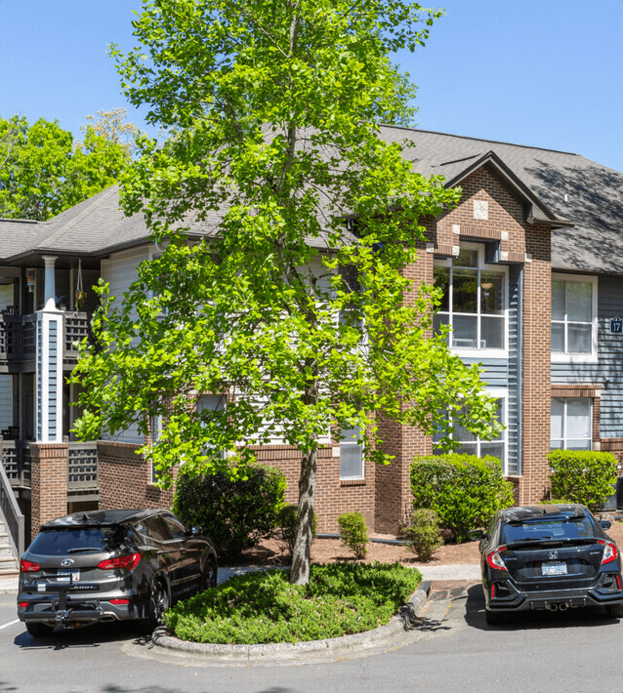 University Ridge Apartments